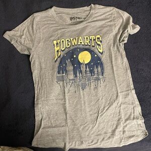 USH Hogwarts top